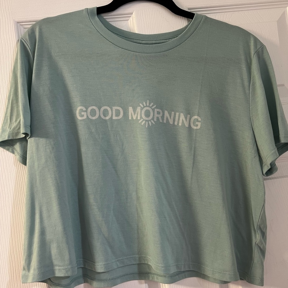 vuori cropped tee